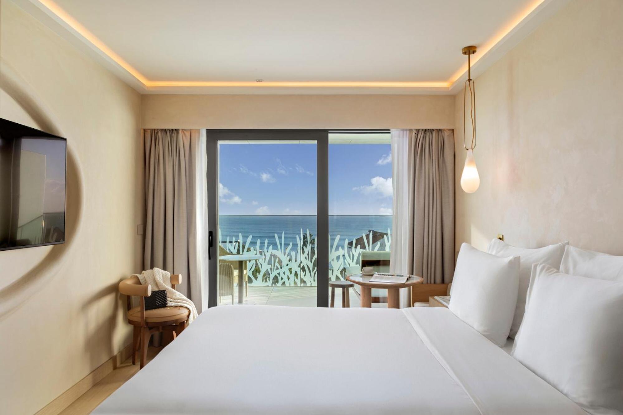 Double or Twin Room Front Ocean View,1516400674:JPEG